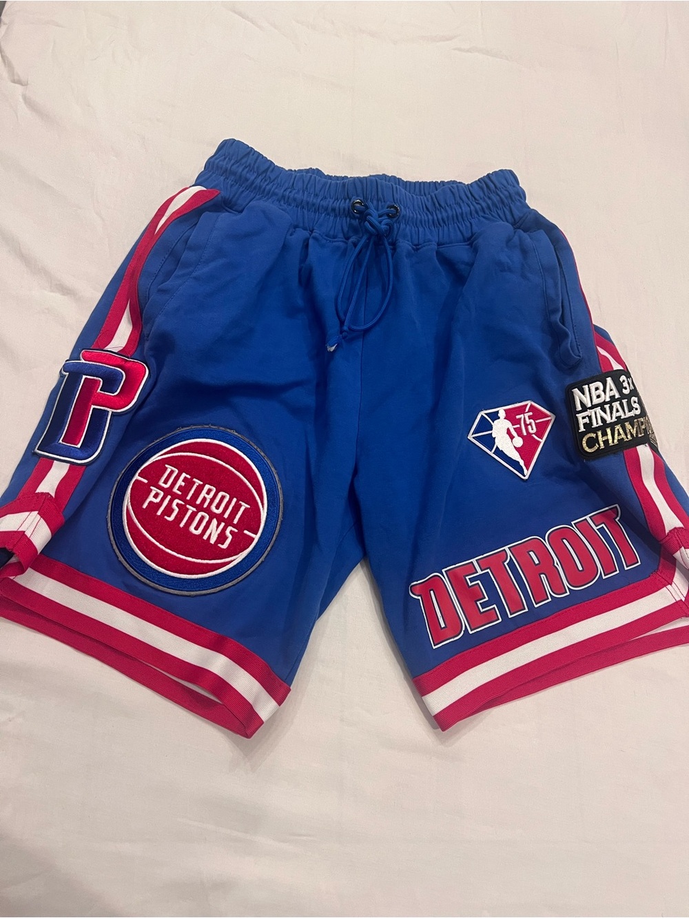PRO Standard Detroit Pistons NBA Finals Champions Blue Shorts Size M